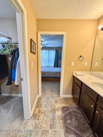 488 Reserves Blvd, Shepherdsville, KY 40165