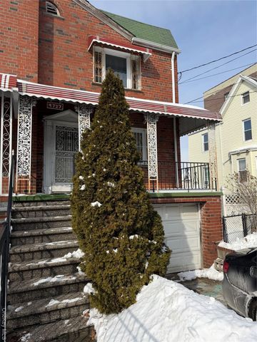 4727 Matilda Avenue, Bronx, NY 10470