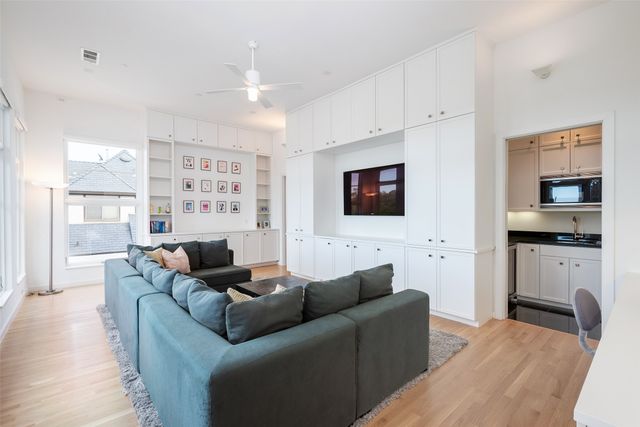 6215 Norway Road, Dallas, TX 75230
