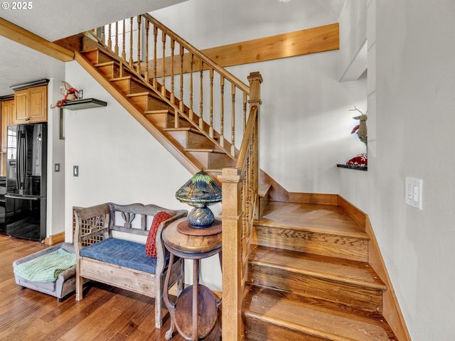 90589 CLARK Rd, Warrenton, OR 97146