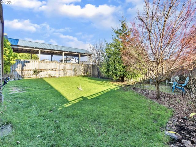 90589 CLARK Rd, Warrenton, OR 97146