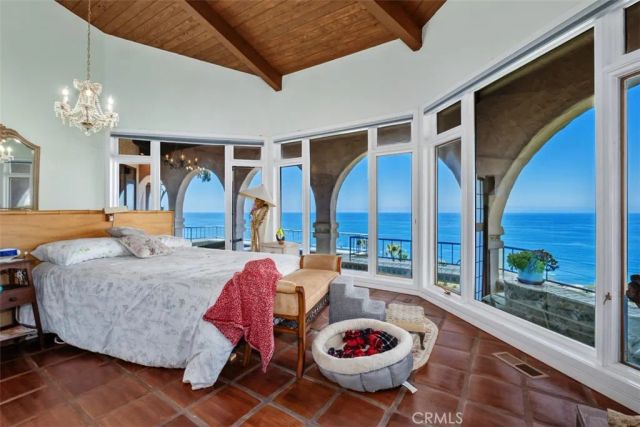 2399 San Clemente, Laguna Beach, CA 92651