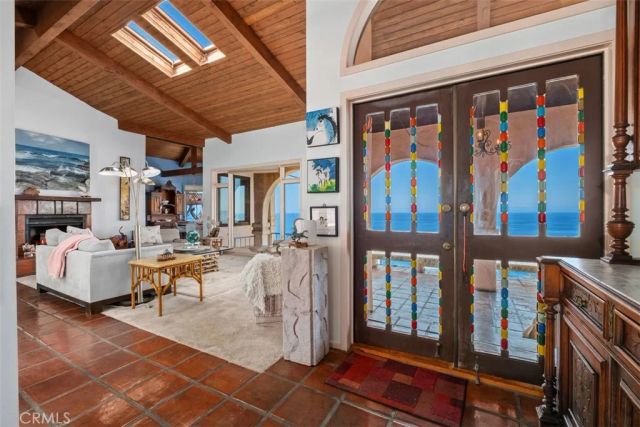 2399 San Clemente, Laguna Beach, CA 92651