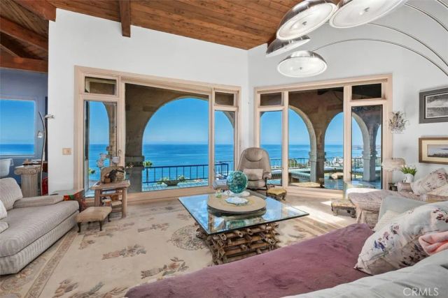 2399 San Clemente, Laguna Beach, CA 92651