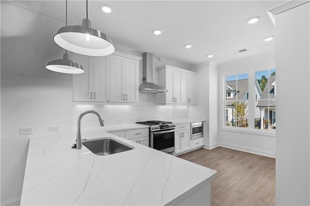 2822 Evanshire Avenue 111, Duluth, GA 30096