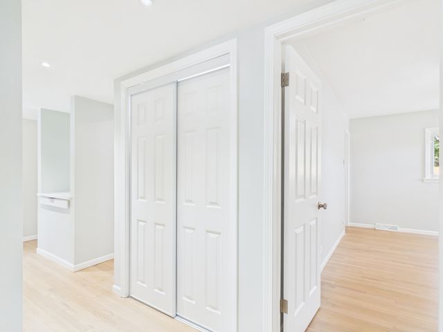 16712 Elm Street, South Holland, IL 60473