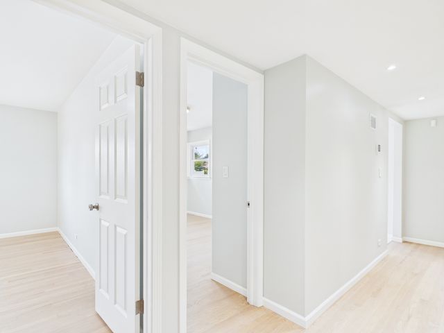 16712 Elm Street, South Holland, IL 60473