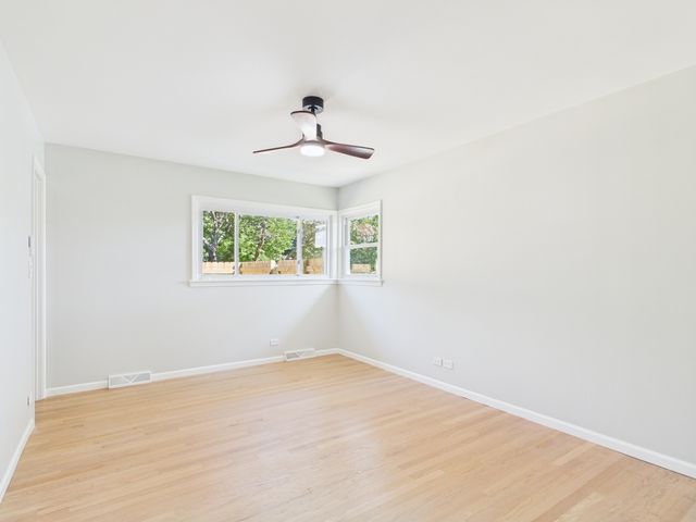 16712 Elm Street, South Holland, IL 60473
