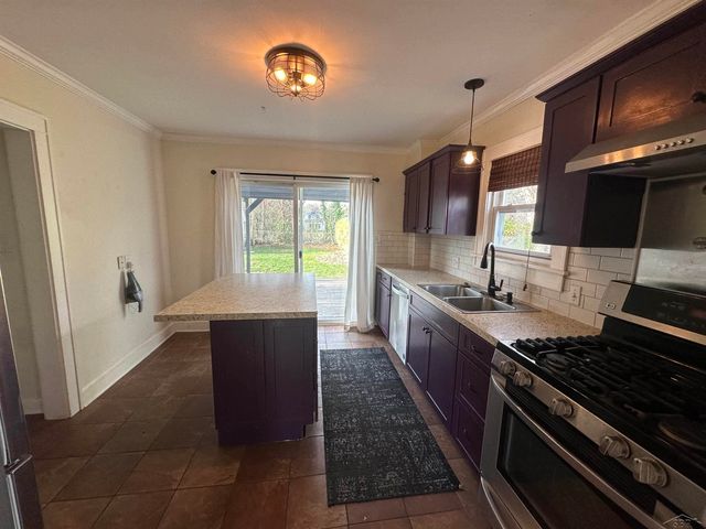 203 Ardussi Avenue, Saginaw, MI 48602