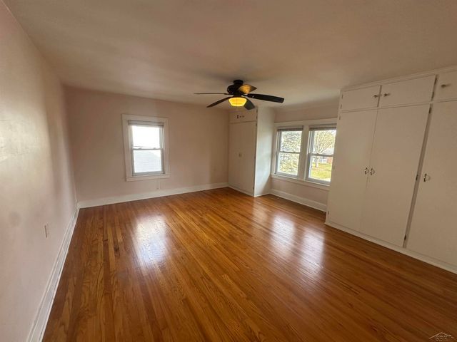 203 Ardussi Avenue, Saginaw, MI 48602