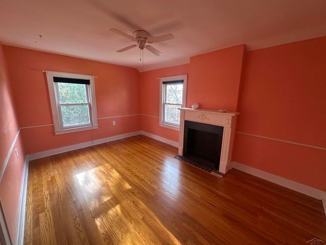 203 Ardussi Avenue, Saginaw, MI 48602