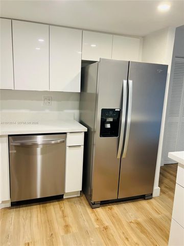 2333 Brickell Ave 308, Miami, FL 33129