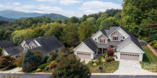 44 Viera Drive, Swannanoa, NC 28778