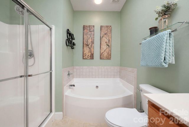 44 Viera Drive, Swannanoa, NC 28778