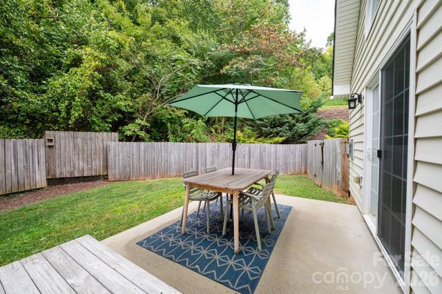 44 Viera Drive, Swannanoa, NC 28778
