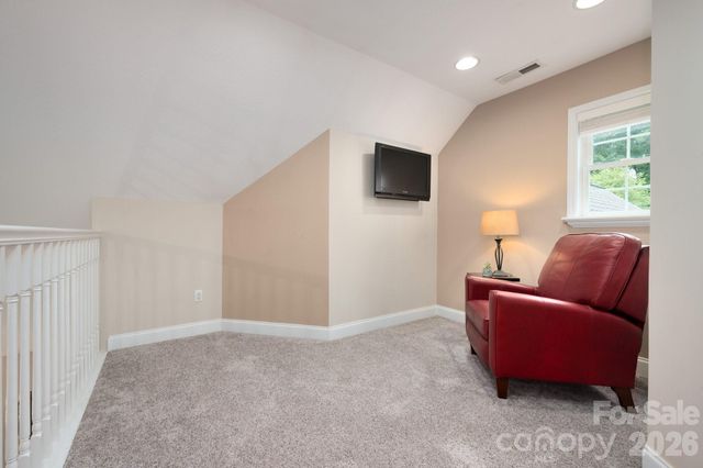 44 Viera Drive, Swannanoa, NC 28778