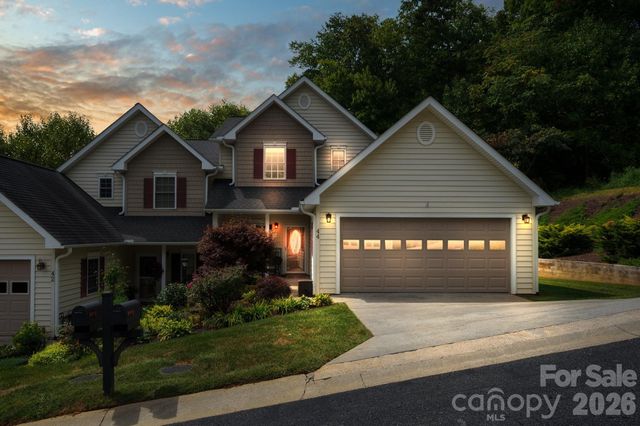 44 Viera Drive, Swannanoa, NC 28778