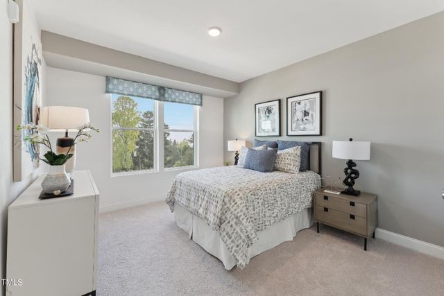 905 Ball Field Alley 106, Cary, NC 27511