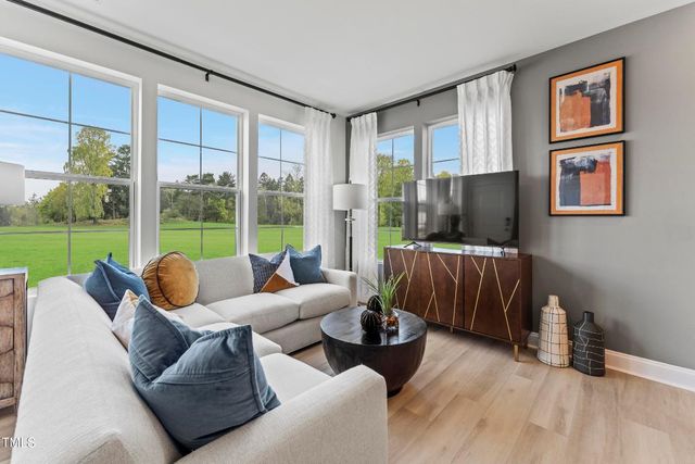 905 Ball Field Alley 106, Cary, NC 27511