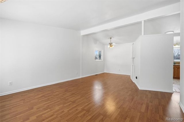 14530 Northfield Boulevard, Oak Park, MI 48237