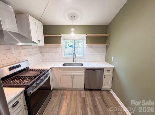 1520 Herrin Avenue, Charlotte, NC 28205