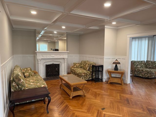 1 Arborway, Boston, MA 02130