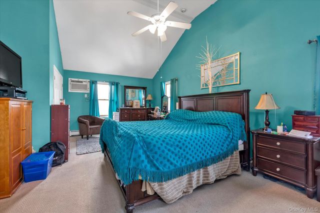 18 Derby Court, Malverne, NY 11565