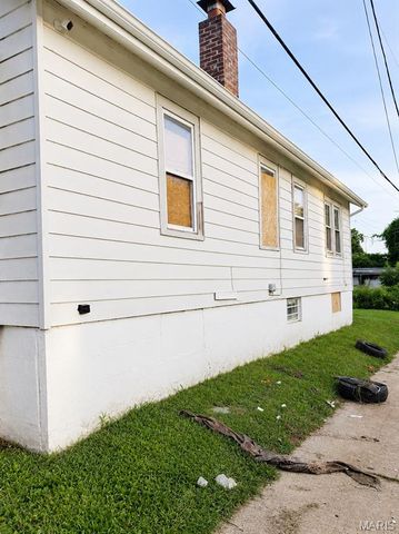 614 Fremont Avenue, St Louis, MO 63147