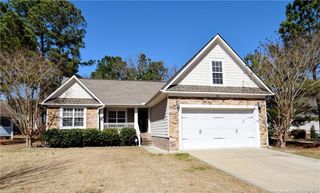 611 Orchard Falls Drive, Spring Lake, NC 28390