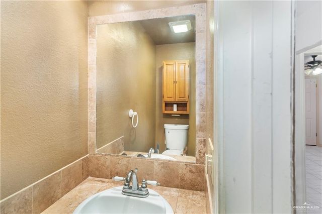 2408 River Oaks Lane, Edinburg, TX 78539