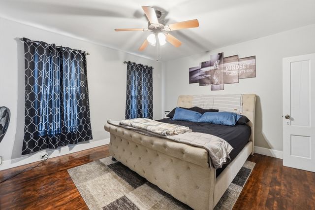 25 East St, Grafton, MA 01536
