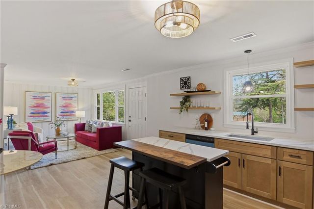 318 Anita Drive, Winston-salem, NC 27104