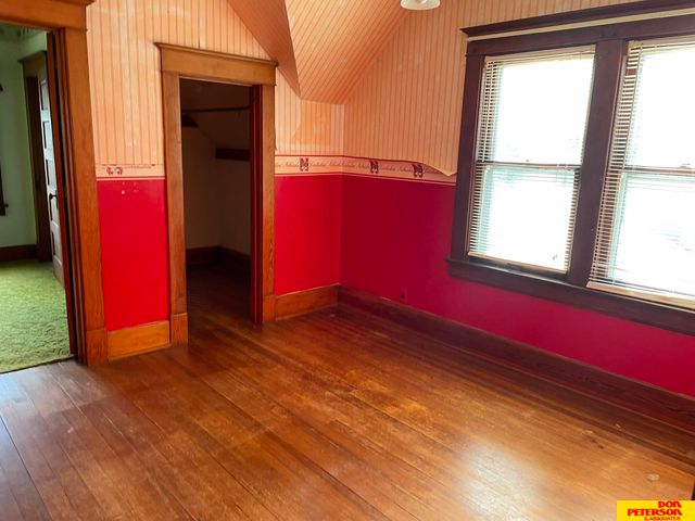 325 Crystal Street, Lyons, NE 68068