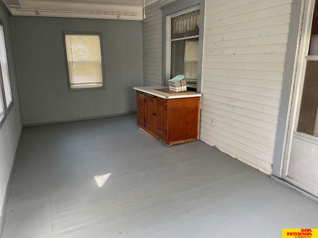 325 Crystal Street, Lyons, NE 68068