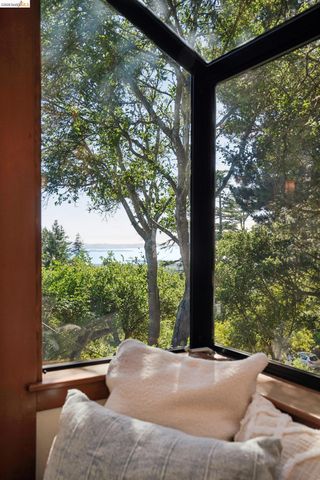 1183 Keeler Ave, Berkeley, CA 94708