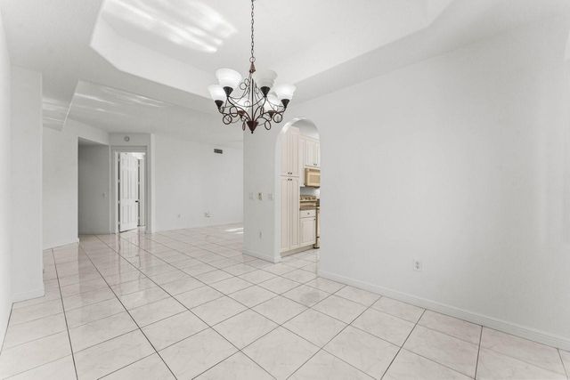 7832 E Exeter Boulevard 102, Tamarac, FL 33321