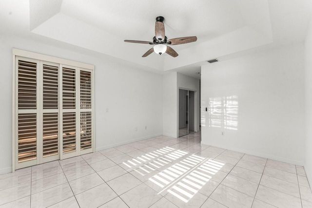 7832 E Exeter Boulevard 102, Tamarac, FL 33321