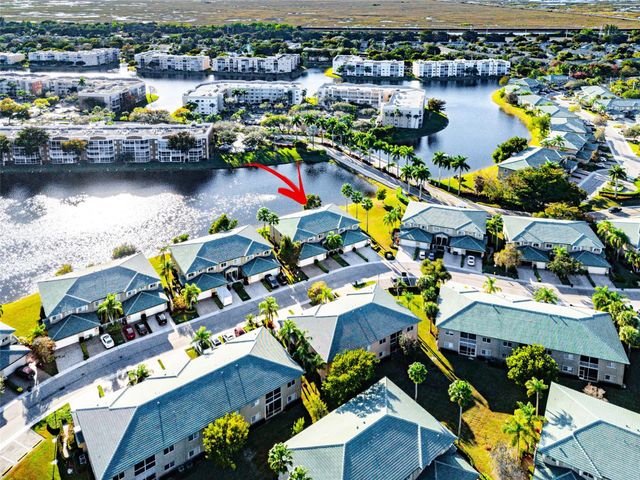 7832 E Exeter Boulevard 102, Tamarac, FL 33321