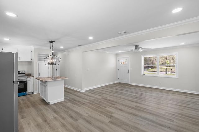 130 Young America Drive, Dothan, AL 36303