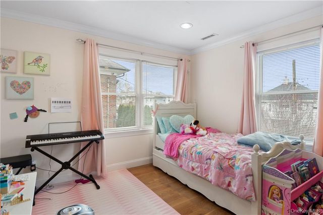 46 Morgan Street 2, Eastchester, NY 10709