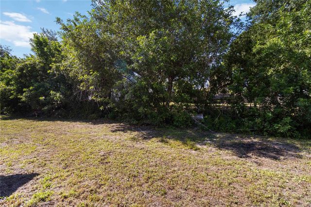 6214 35TH AVENUE E, Palmetto, FL 34221