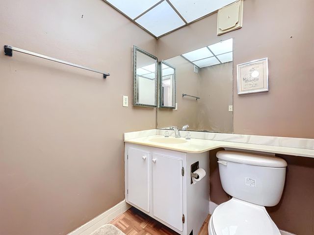 6080 NW 44th Street 408, Lauderhill, FL 33319