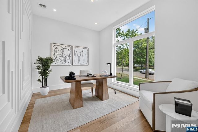 26 Collins Avenue, Closter, NJ 07624