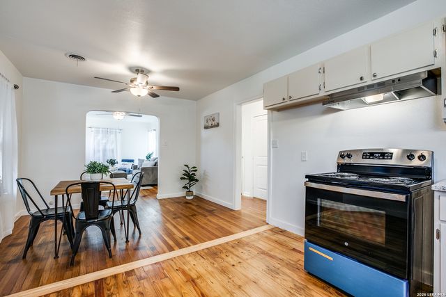 838 Hammond, San Antonio, TX 78210