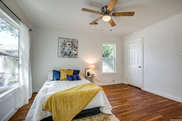 838 Hammond, San Antonio, TX 78210