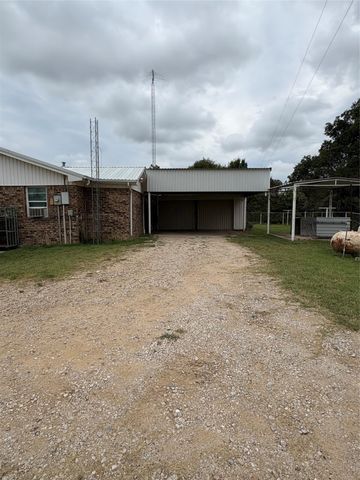 7342 Fm 1810, Chico, TX 76431