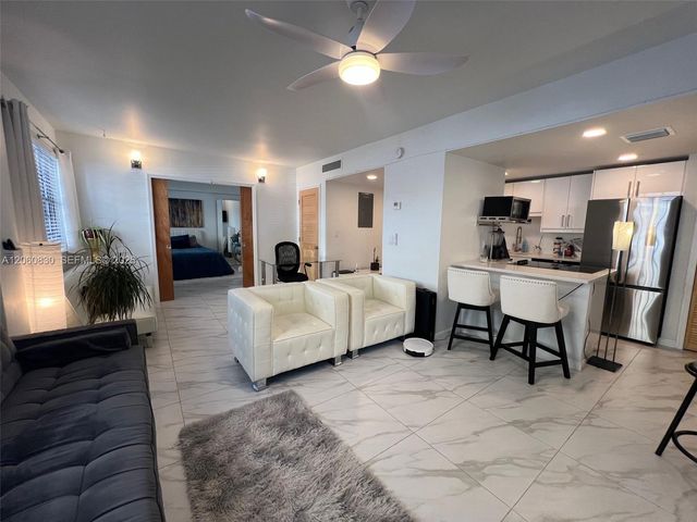 1390 Ocean Drive 101, Miami Beach, FL 33139