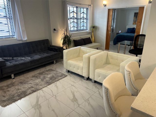 1390 Ocean Drive 101, Miami Beach, FL 33139