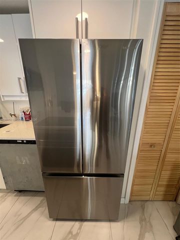 1390 Ocean Drive 101, Miami Beach, FL 33139