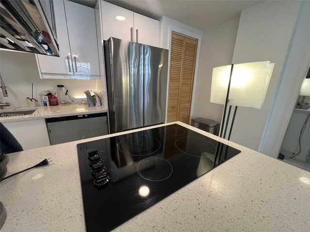1390 Ocean Drive 101, Miami Beach, FL 33139